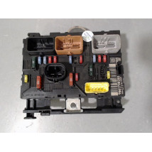 BOITE A FUSIBLES PEUGEOT 307 2005-
