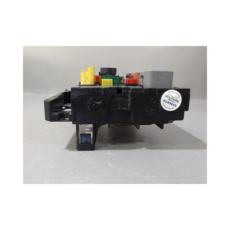 BOITE A FUSIBLES PEUGEOT 307 2001-2005