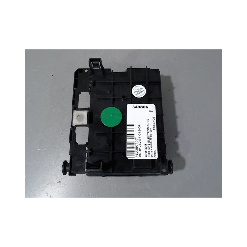 BOITE A FUSIBLES PEUGEOT 307 2001-2005