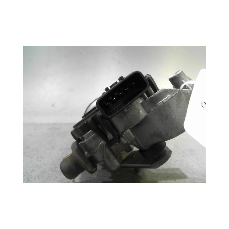 MOTEUR ESSUIE-GLACE AVANT RENAULT CAPTUR