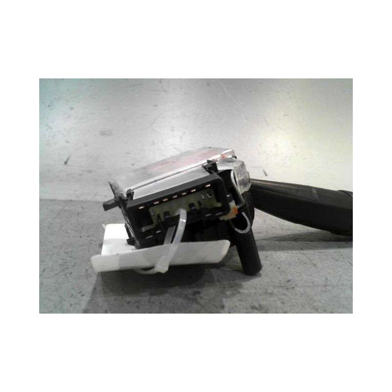 COMMANDE CLIGNOTANT SUZUKI SWIFT