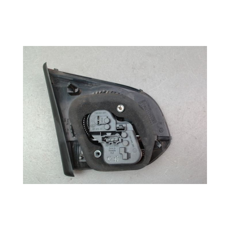 FEU ARRIERE INTERIEUR DROIT VOLKSWAGEN GOLF VI (1K) 2008-2013