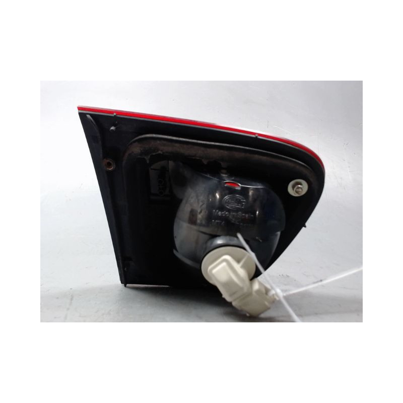 FEU ARRIERE INTERIEUR DROIT SEAT IBIZA 99-2002