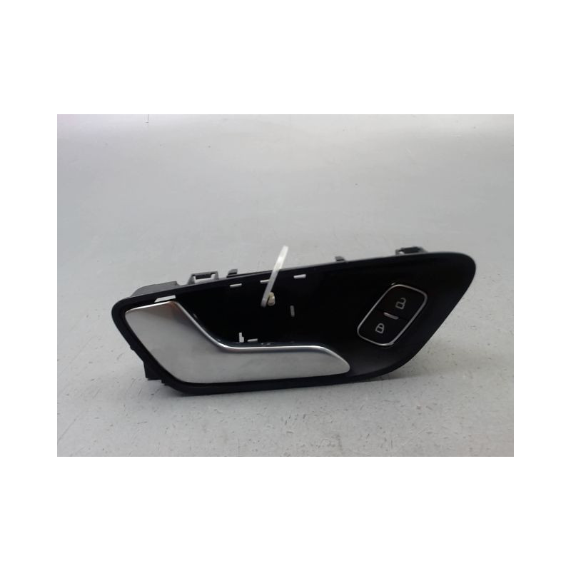 POIGNEE INTERIEURE PORTE AVANT GAUCHE FORD FIESTA 2010-