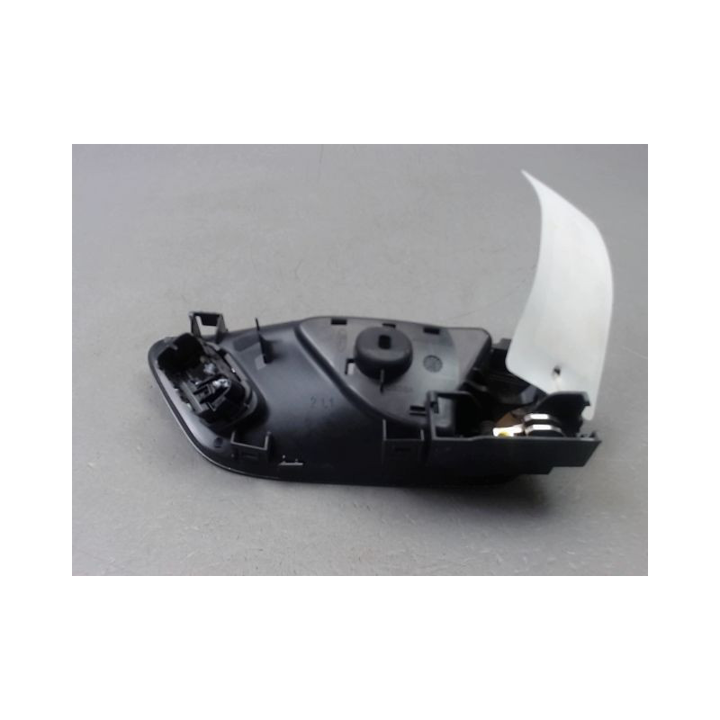 POIGNEE INTERIEURE PORTE AVANT GAUCHE FORD FIESTA 2010-