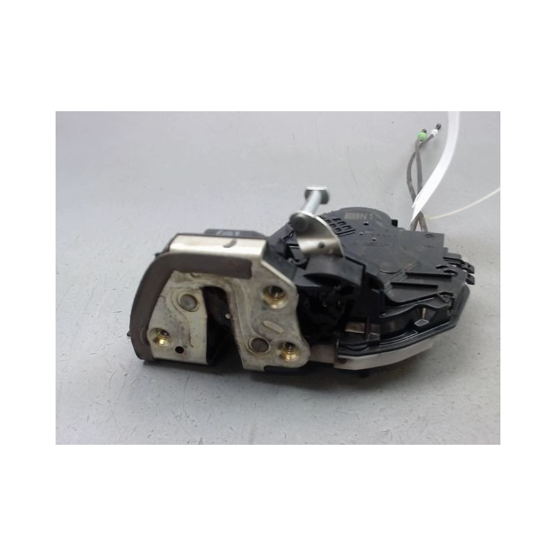 SYSTEME CONDAMNATION ARRIERE DROIT PEUGEOT 108