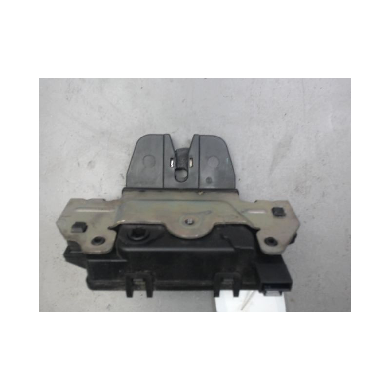 SERRURE HAYON  OPEL ASTRA