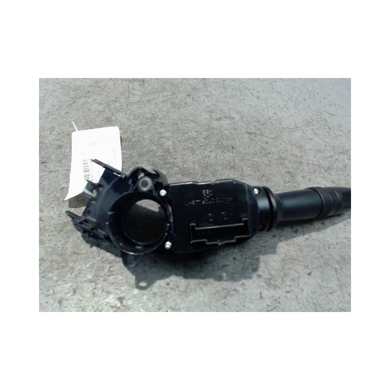 COMMANDE CLIGNOTANT KIA RIO 2005-
