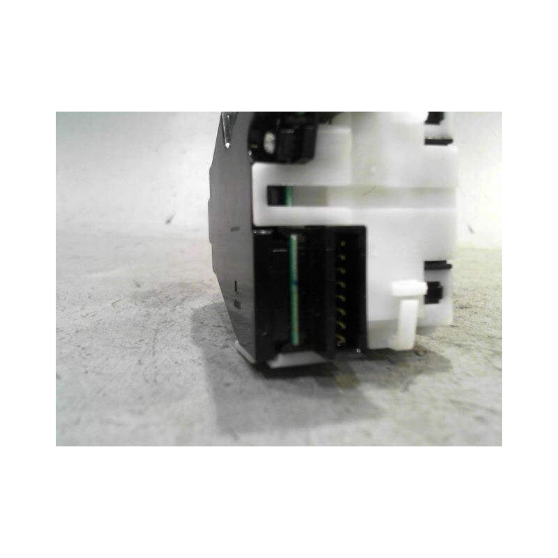 COMMANDE ESSUIE GLACE NISSAN QASHQAI