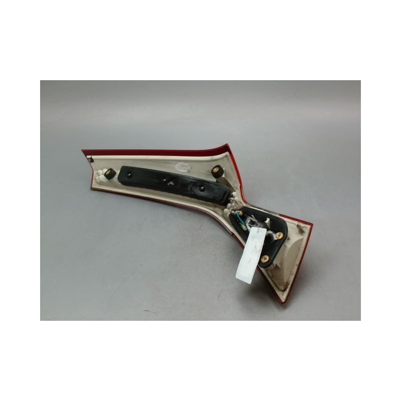 FEU ARRIERE INTERIEUR GAUCHE VOLVO XC70 2004-2007