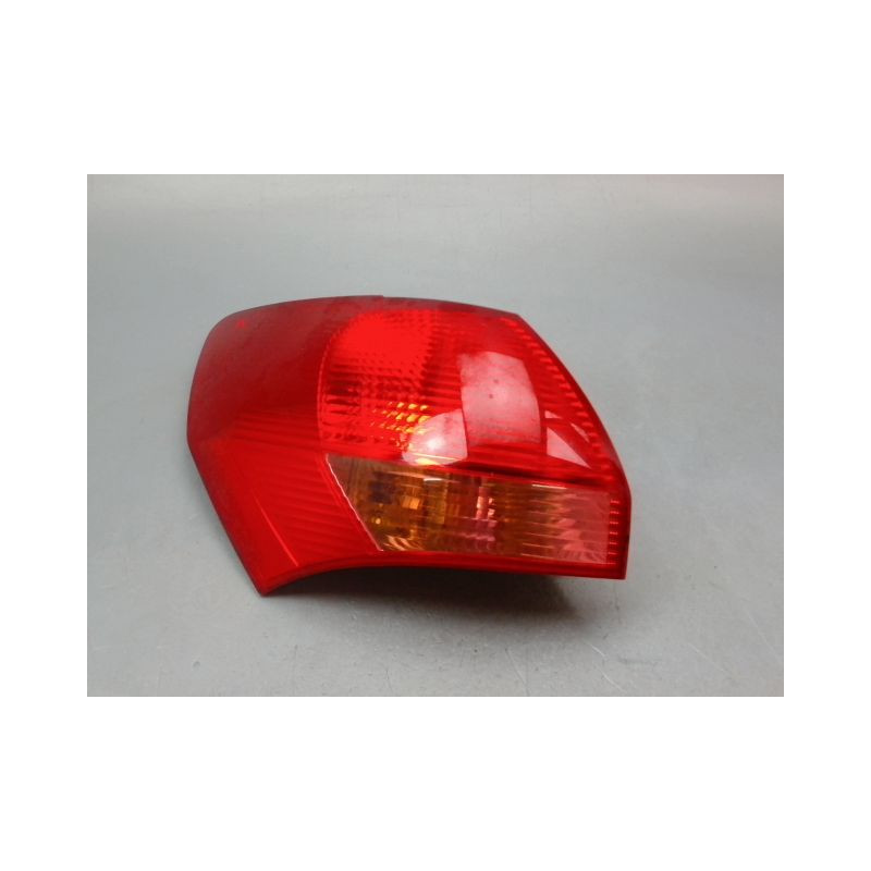 FEU ARRIERE GAUCHE  KIA VENGA 09-