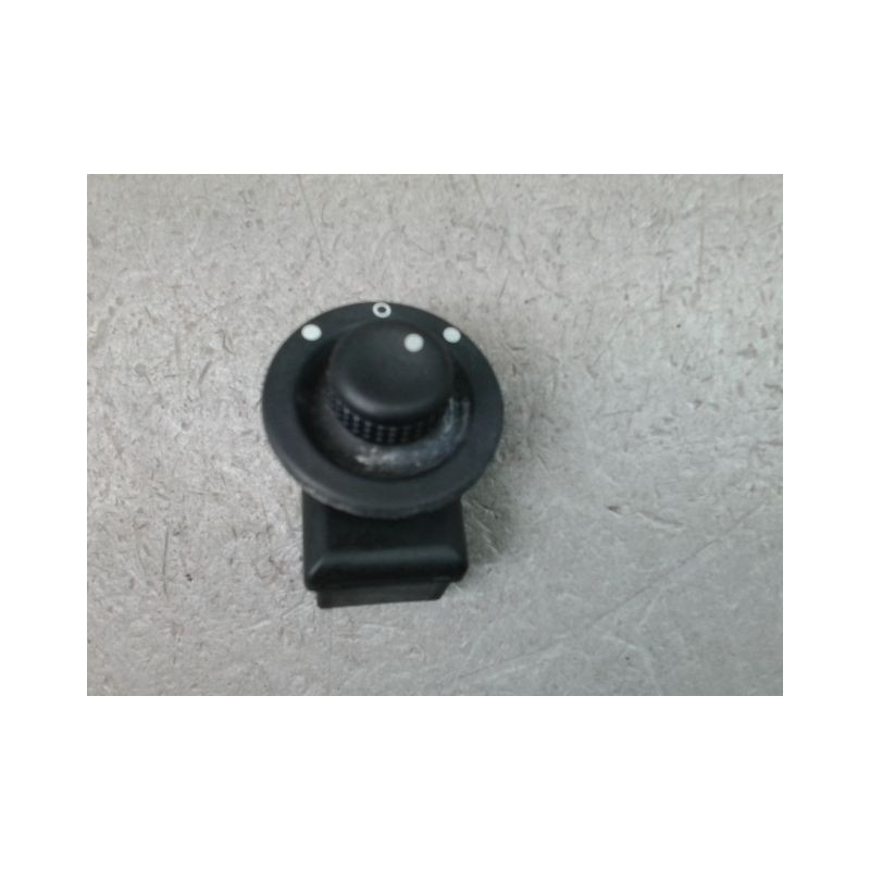 COMMANDE RETROVISSEUR EXTERIEUR ELECTRIQUE RENAULT CLIO II Phase 2 2001-2006
