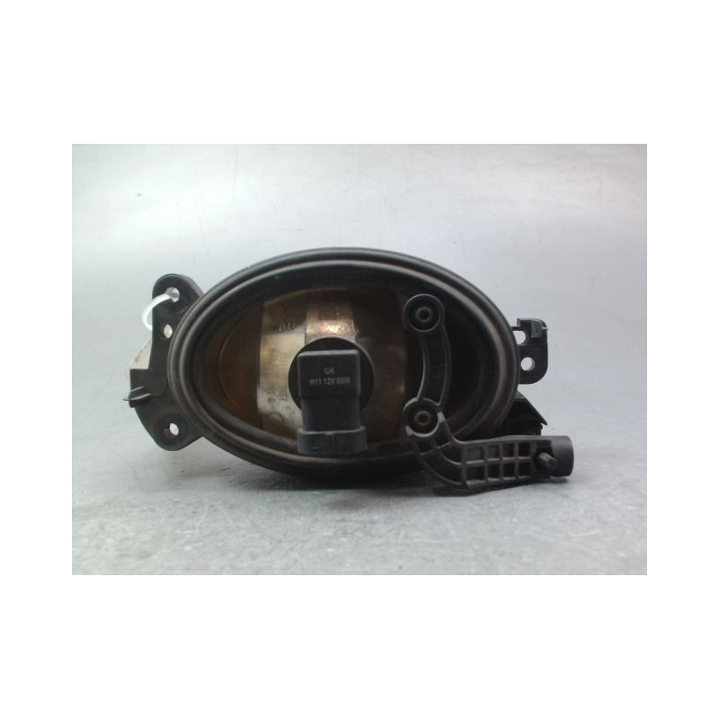 PHARE ANTIBROUILLARD AVANT GAUCHE MERCEDES CLASSE C COUPE SPORT