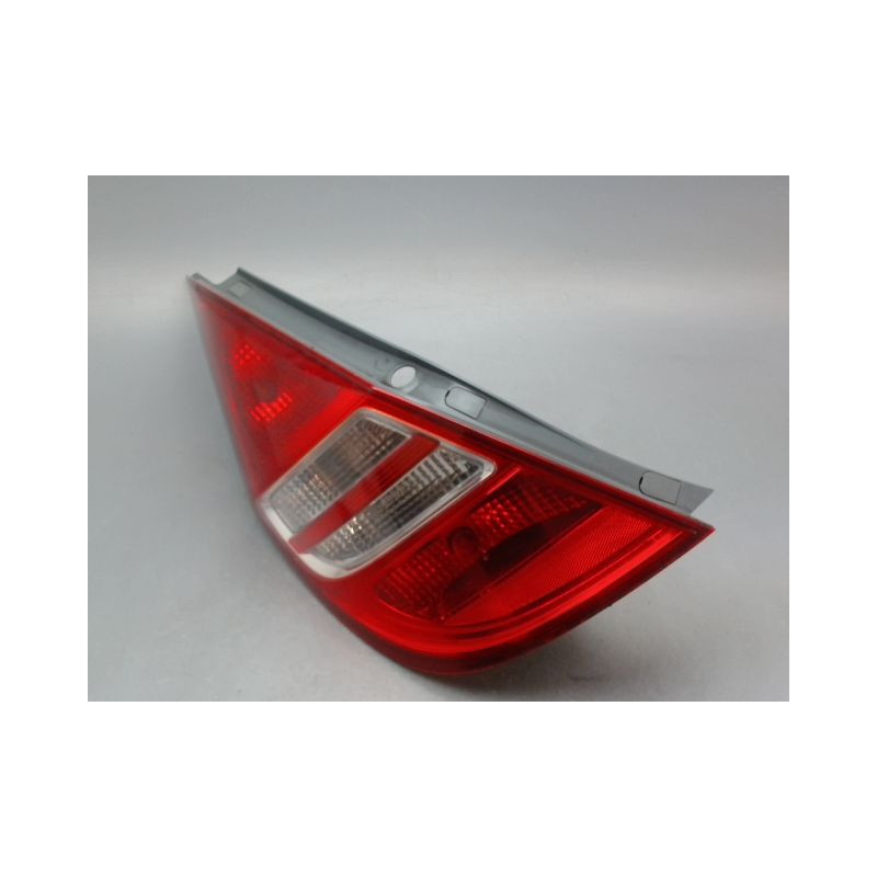 FEU ARRIERE GAUCHE  HYUNDAI I 30 I Phase 1 2007-2010