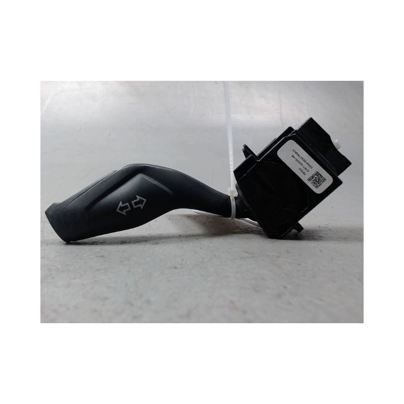 COMMANDE CLIGNOTANT FORD FOCUS
