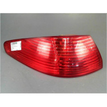 FEU ARRIERE GAUCHE  PEUGEOT 607 PH2 04-12