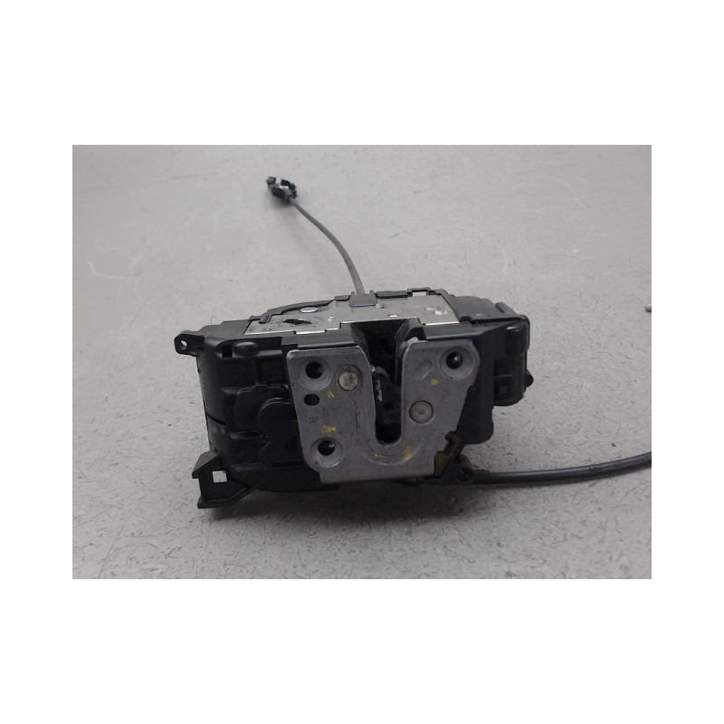 SYSTEME CONDAMNATION ARRIERE DROIT RENAULT MODUS