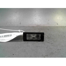 ECLAIREUR PLAQUE DE POLICE GAUCHE VOLKSWAGEN PASSAT