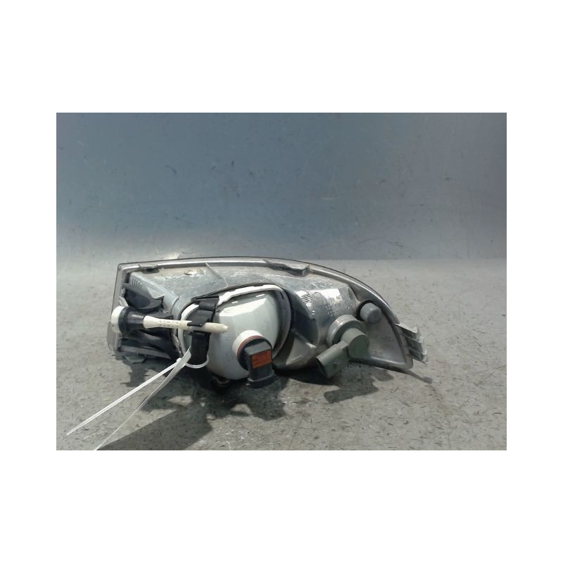 PHARE ANTIBROUILLARD AVANT DROIT SKODA OCTAVIA 2008-