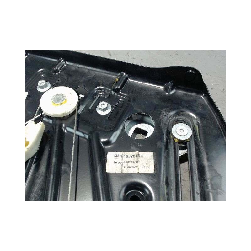MECANISME+MOTEUR LEVE GLACE AILE ARRIERE DROIT OPEL ASTRA CABRIOLET 2006-