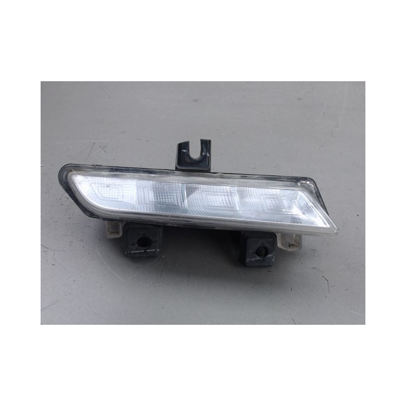 FEUX POSITION DROIT RENAULT CLIO