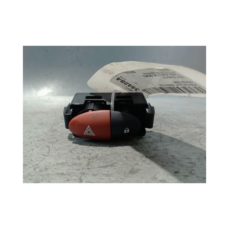 BOUTON DE WARNING RENAULT MASTER