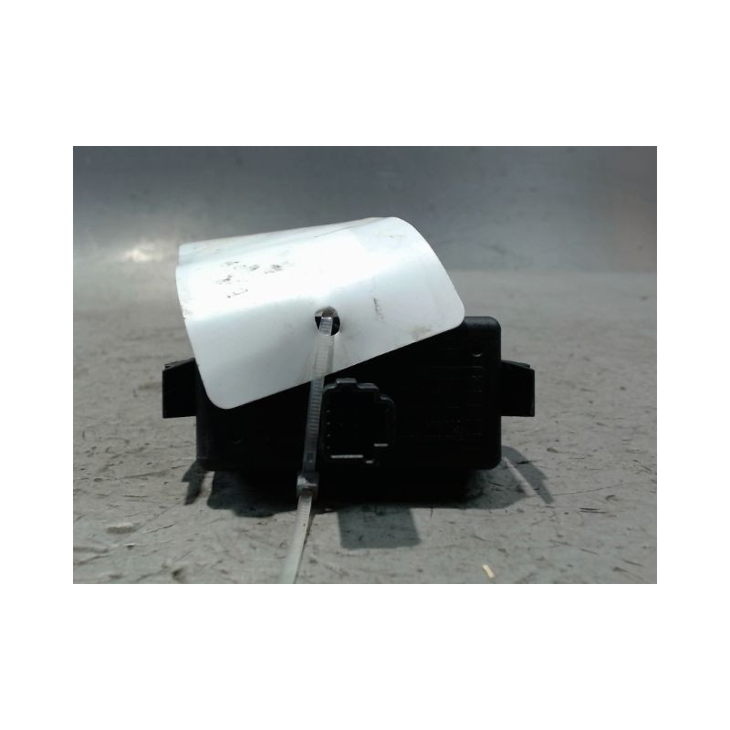 BOUTON DE WARNING RENAULT MASTER