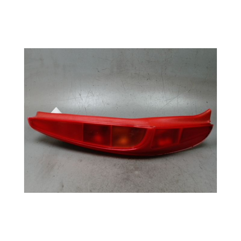 FEU ARRIERE GAUCHE  FIAT PUNTO 99-2003