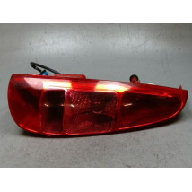 FEU ARRIERE GAUCHE  PEUGEOT 807