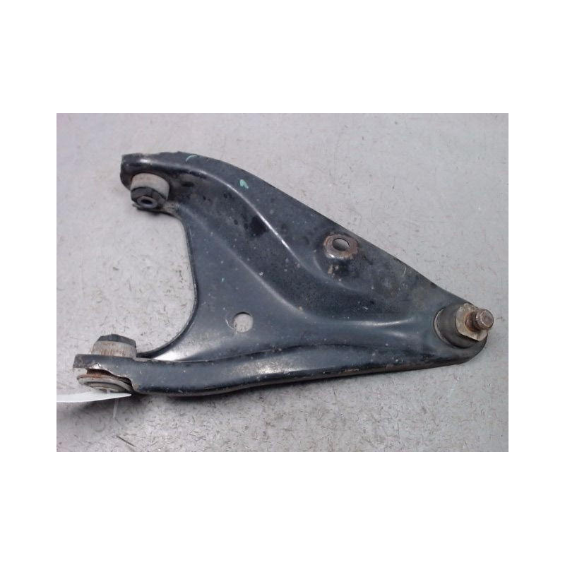 TRIANGLE INFERIEUR AVANT GAUCHE DACIA SANDERO 2008-