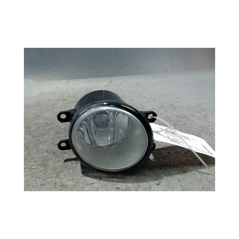 PHARE ANTIBROUILLARD AVANT DROIT TOYOTA YARIS 2005-