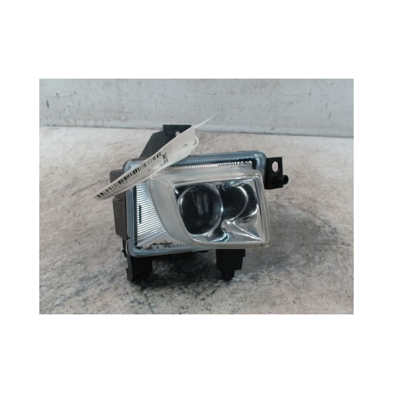 PHARE ANTIBROUILLARD AVANT DROIT OPEL VECTRA 2002-