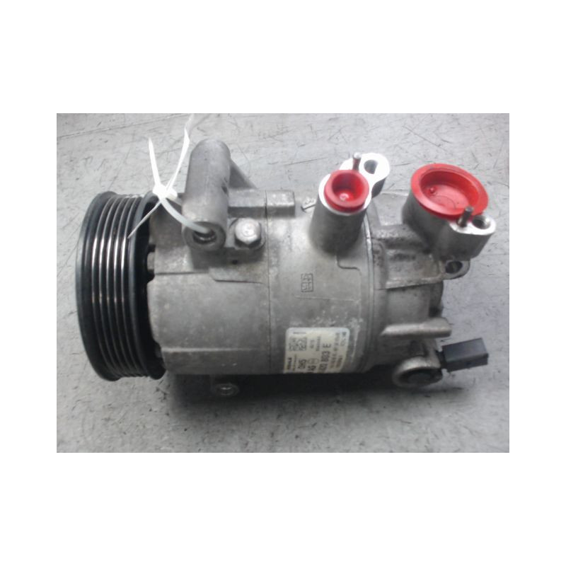 COMPRESSEUR AIR CONDITIONNE VOLKSWAGEN GOLF VI 2008-