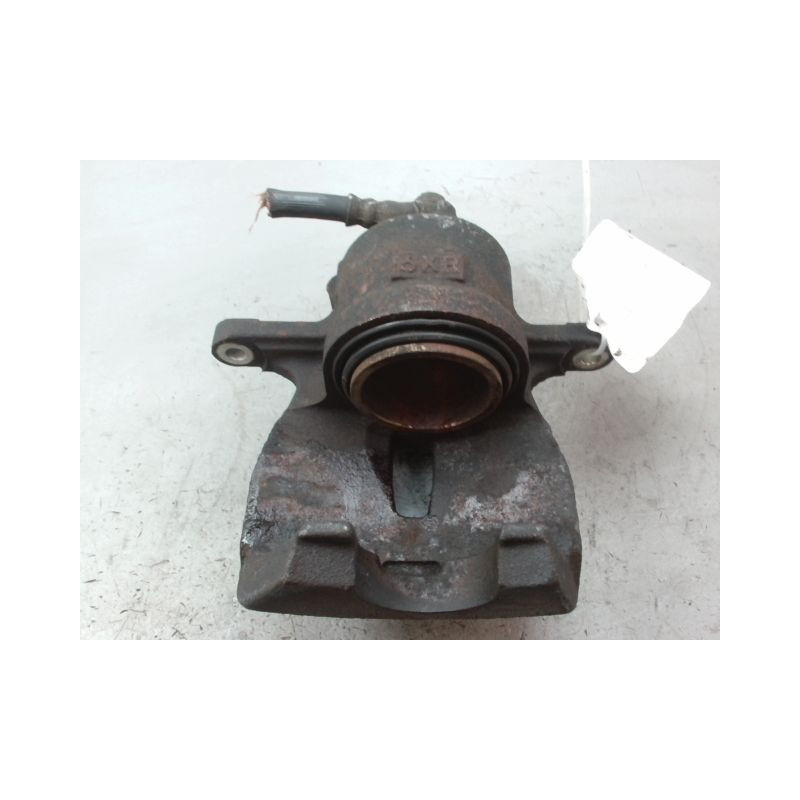 ETRIER DE FREIN AVANT GAUCHE TOYOTA RAV4 BREAK III Phase 1 2006-2009