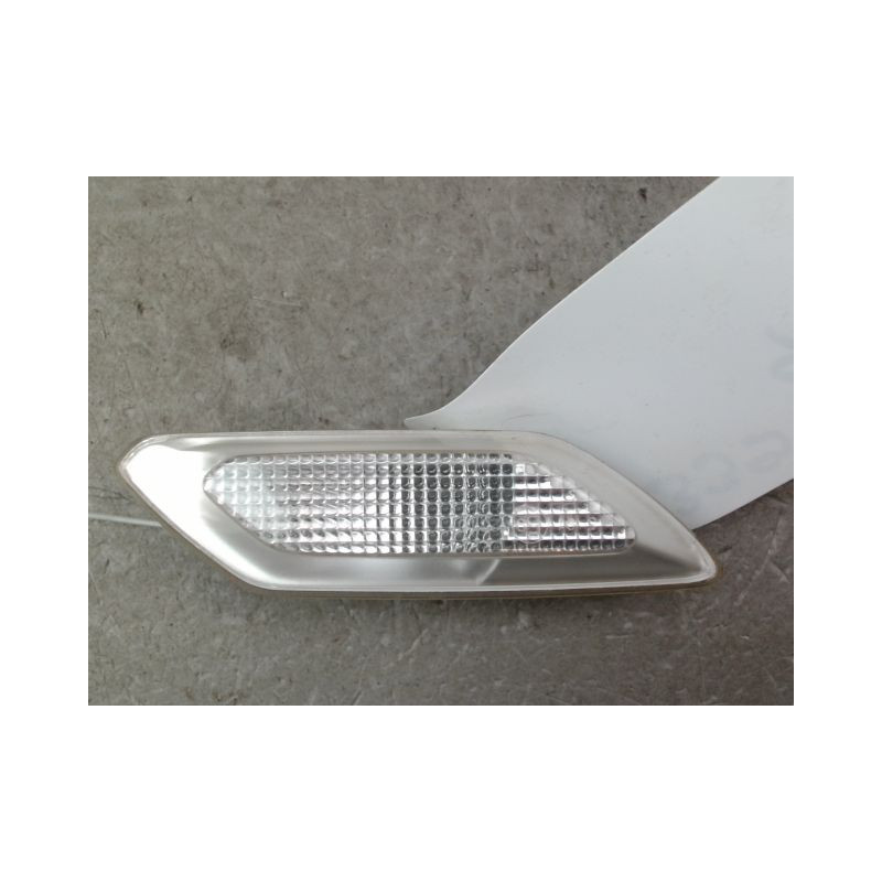 REPETITEUR AILE GAUCHE DACIA SANDERO 2008-