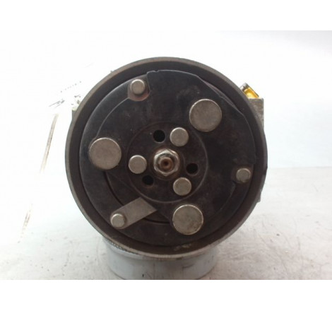 COMPRESSEUR AIR CONDITIONNE