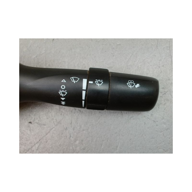 COMMANDE ESSUIE GLACE TOYOTA HILUX SIMPLE CABINE 2006-