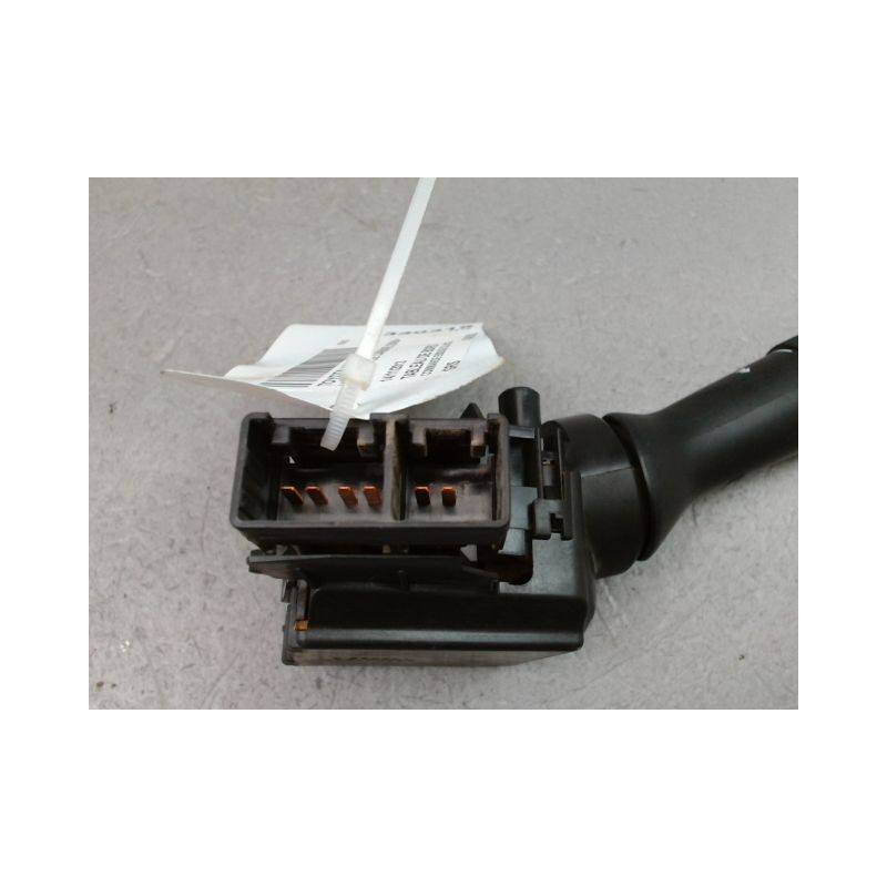 COMMANDE ESSUIE GLACE TOYOTA HILUX SIMPLE CABINE 2006-
