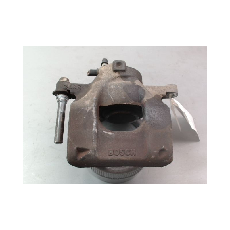 ETRIER DE FREIN AVANT DROIT TOYOTA AYGO 5P
