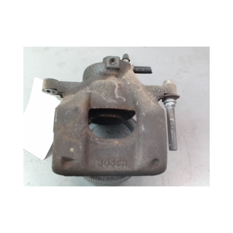ETRIER DE FREIN AVANT GAUCHE TOYOTA AYGO 5P