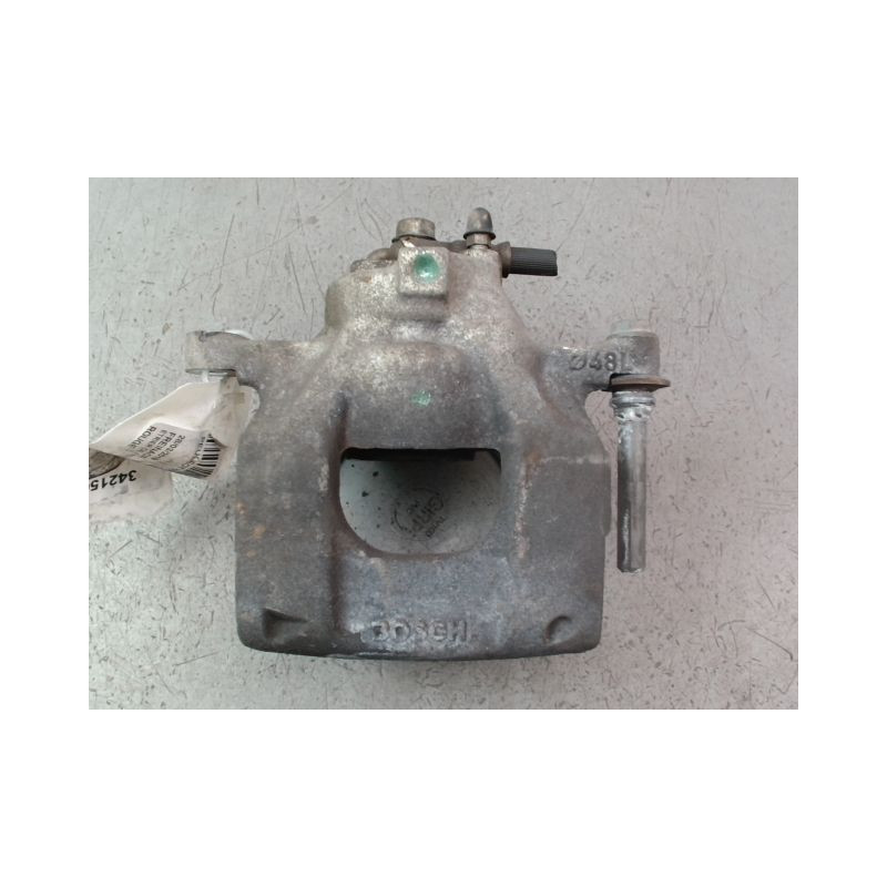ETRIER DE FREIN AVANT GAUCHE PEUGEOT 108