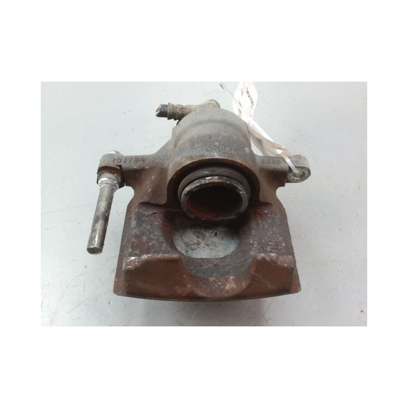 ETRIER DE FREIN AVANT GAUCHE TOYOTA AYGO 5P