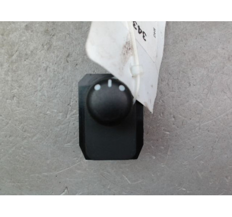 COMMANDE RETROVISSEUR EXT ELECTRIQUE
