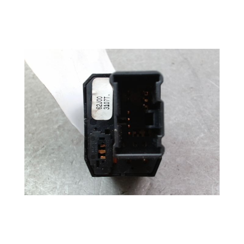 COMMANDE RETROVISSEUR EXTERIEUR ELECTRIQUE SUZUKI SWIFT III 2005-2011