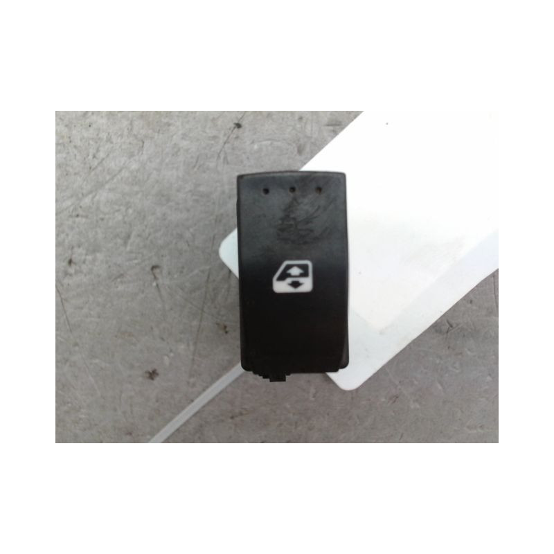 COMMANDE LEVE-GLACE PORTE AVD RENAULT CLIO CAMPUS II Phase 1 2006-2009
