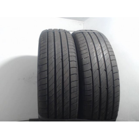 Paire de pneus MICHELIN PRIMACY 4 165 65 15 81 T