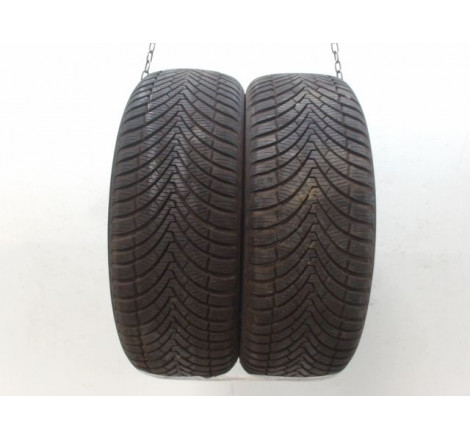 Paire de pneus KUMHO SOLUS 4S HA32 205 55 16 91 H