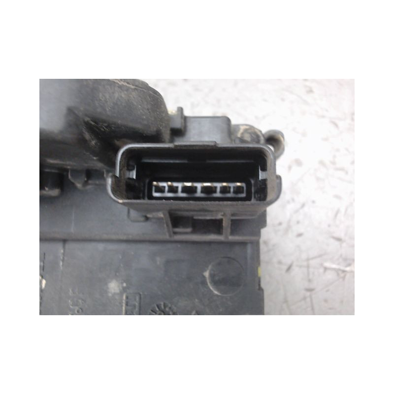 SERRURE PORTE COULISSANTE DROIT RENAULT KANGOO
