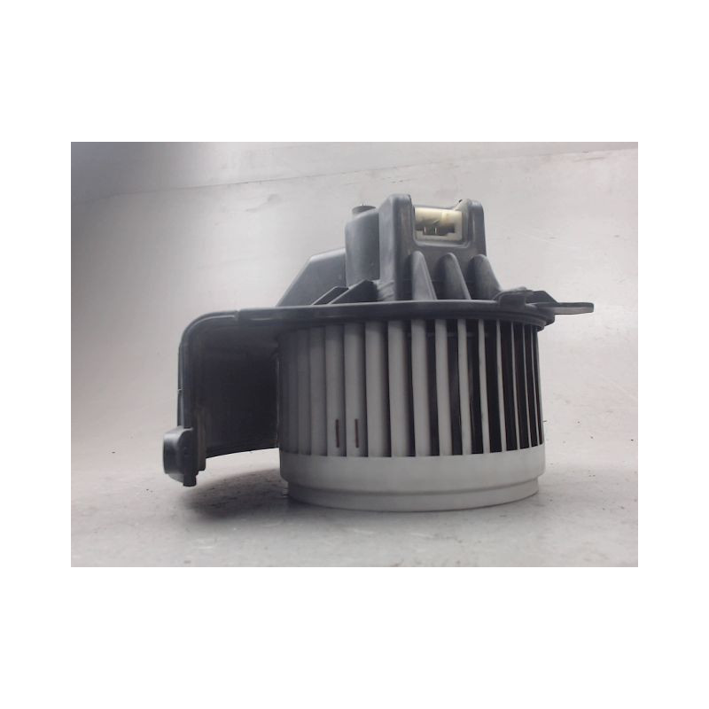 MOTEUR VENTILATEUR CHAUFFAGE RENAULT KANGOO