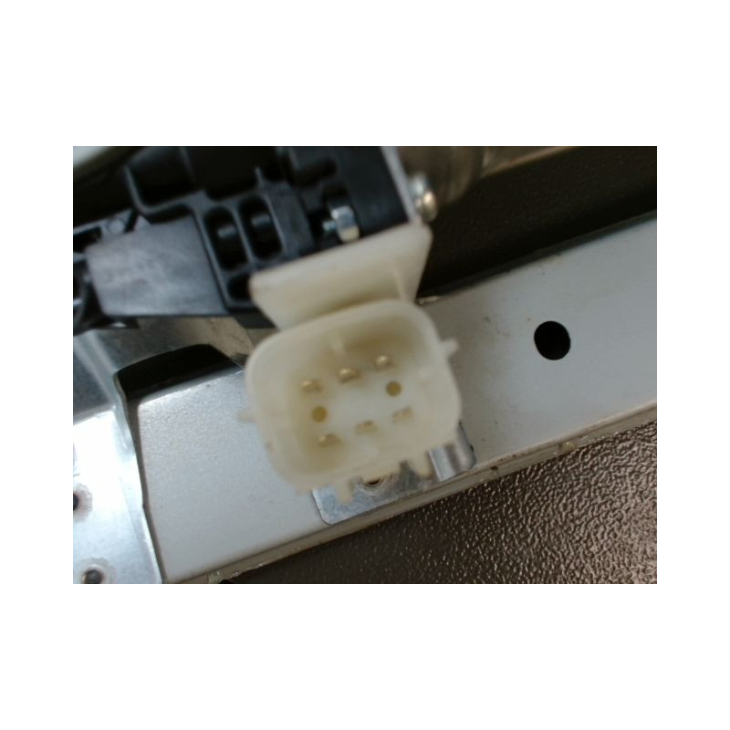 MECANISME+MOTEUR LEVE-GLACE AVANT DROIT NISSAN MICRA 2009-